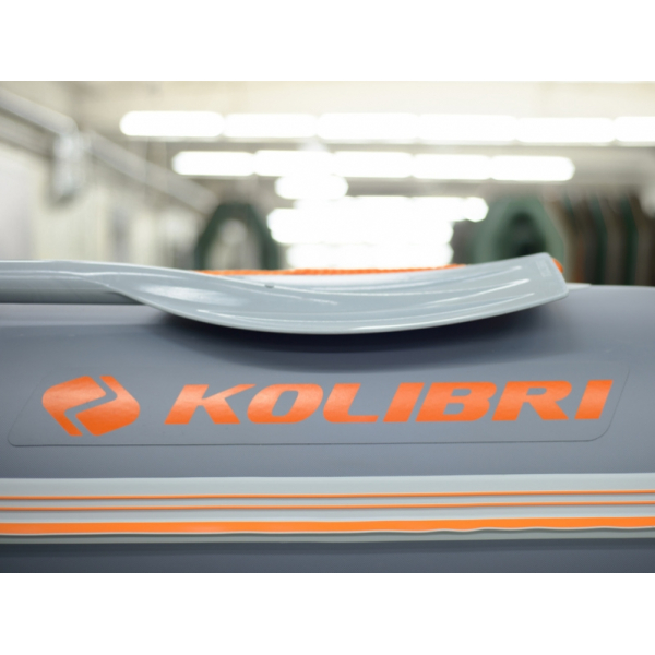 Kolibri KM-330D надувний моторний човен (алюмінієвий пайол) темно-сірий Колібрі КМ-330Д