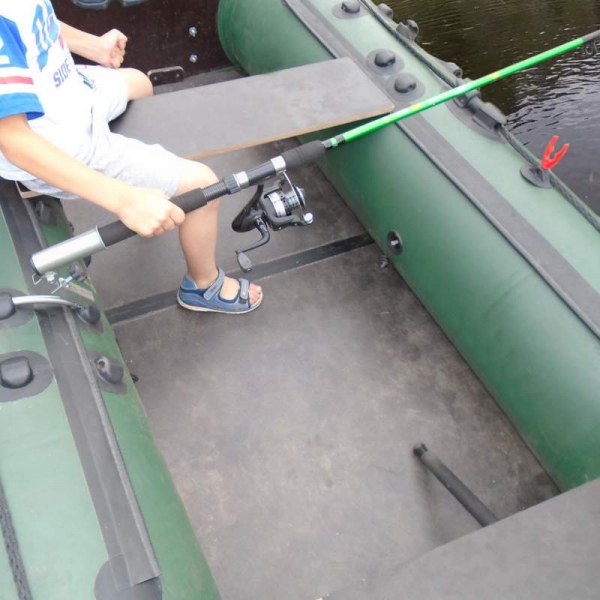 Держатель спиннинга на лодку ПВХ Fishing Feeder