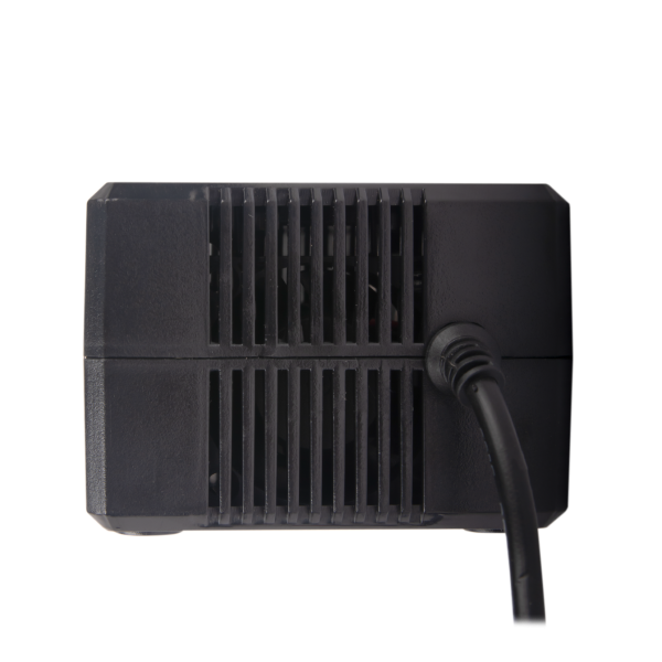 Зарядное устройство для аккумуляторов LiFePO4 12V (14.6V)-8A-96W